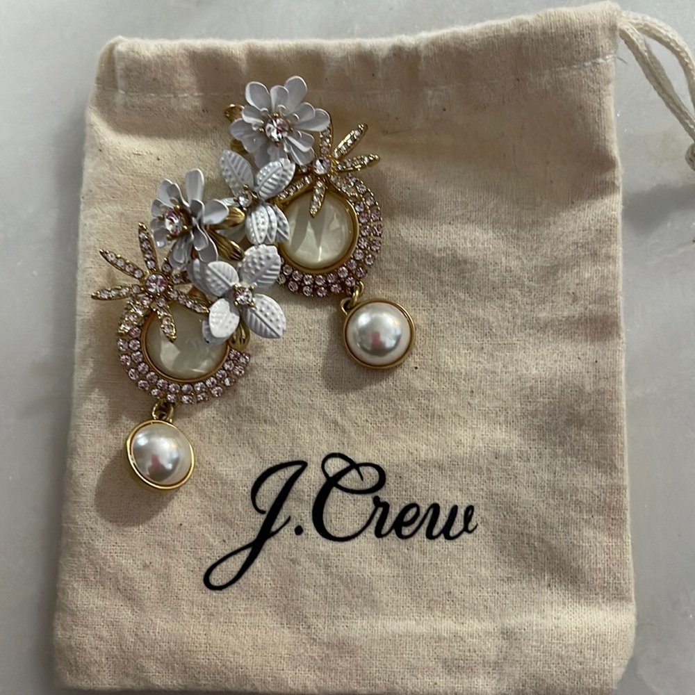 Brand new J.Crew floral earrings.